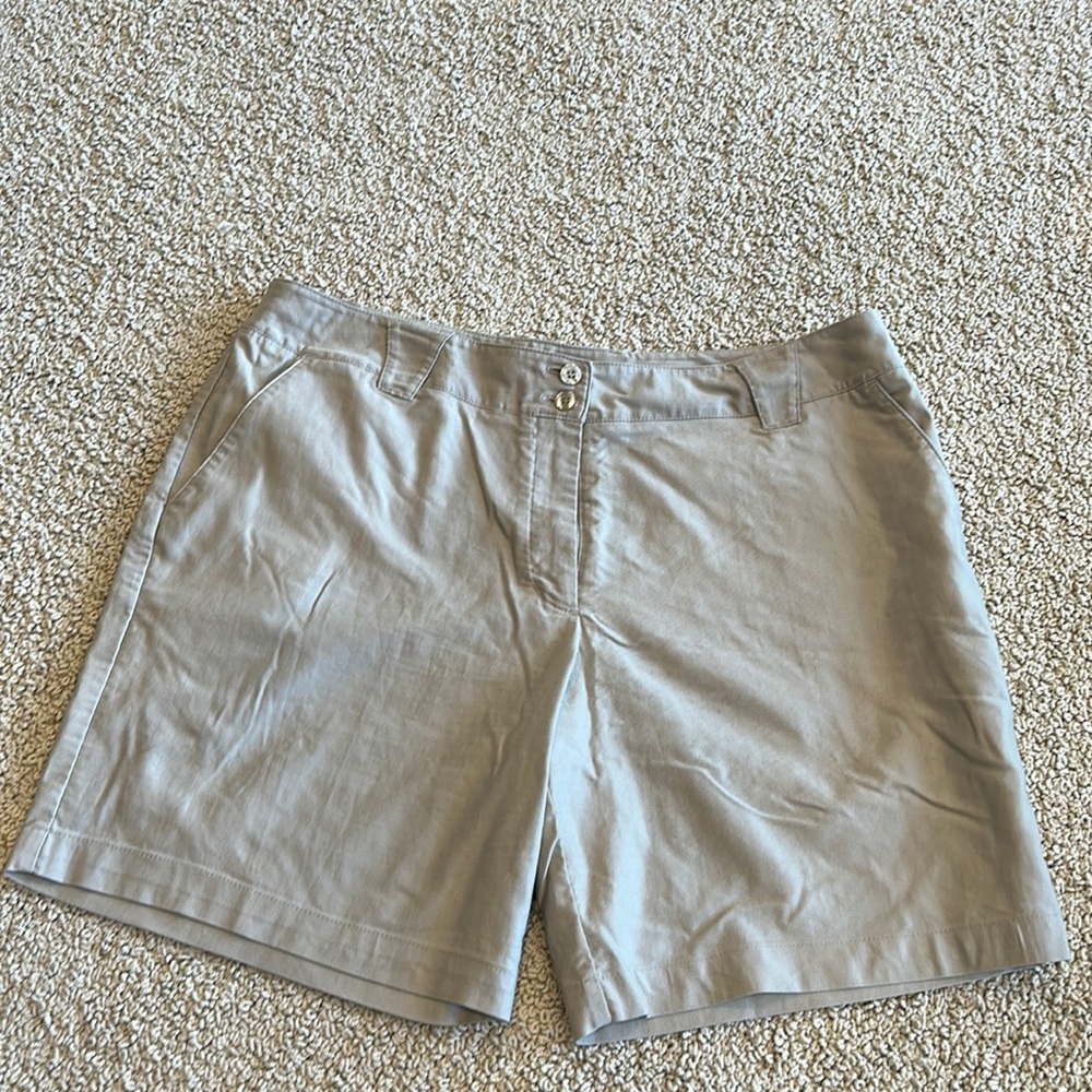Nike Dri-fit golf shorts